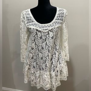 Free People Lace 3/4 Length Sleeve Blouse